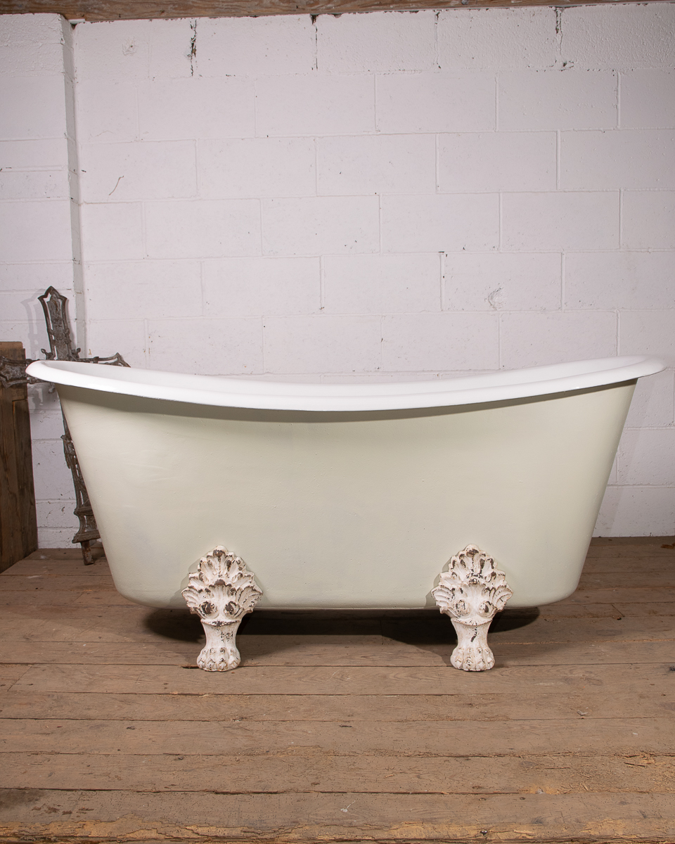 Symmetrical Lionfoot Bath-4