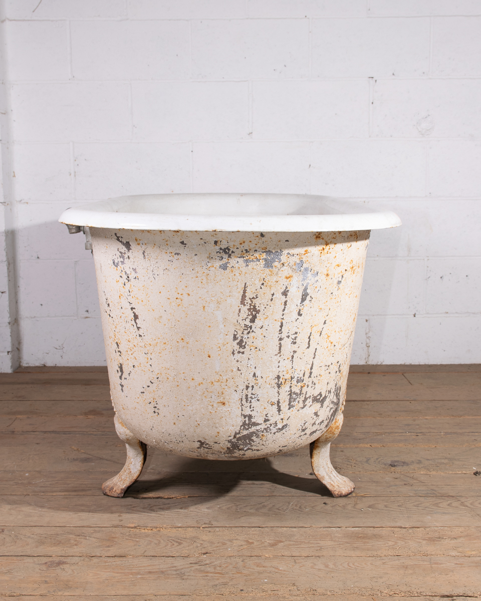 Antique French Cast Iron Lionfoot Bath-7