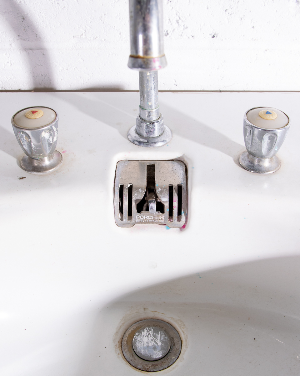 Porcher Art Deco Double Vanity Basin-11
